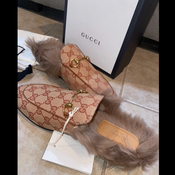 Authentic Gucci Monogram Princetown Fur Loafers Size 9.5 - Picture 9 of 15